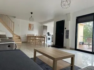 RESIDENCE FAIDHERBE avec terrasse et jardin - Plessis-Trévise