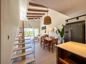 Fantastic Penthouse at Golf Course