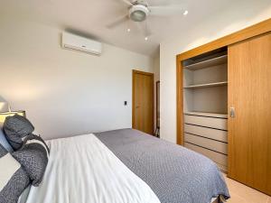 Fantastic Penthouse at Golf Course