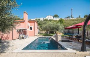 Amazing Home In Buje With 4 Bedrooms, Wifi And Outdoor Swimming Pool