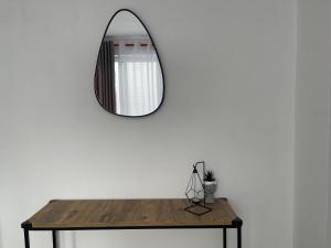 Downtown Boulevard enchanting apartment!