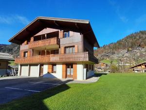 Appartement cosy 6 pers - proche pistes, navette, animaux admis - Grand-Bornand Village - FR-1-467-78
