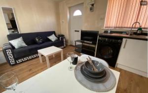 Lt Properties studio apartment Ground floor 1