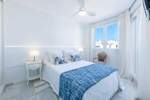 Holiday rental apartment Puerto Marina Benalmádena SEA VIEW - 1 minuto de la playa VISTA al MAR