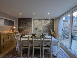 Maisons de vacances Gite Le Cottage avec Terrasse et Piscine : photos des chambres