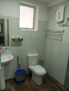 Lake Breeze Luxury Apartment