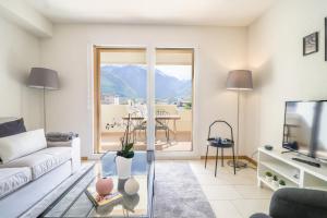 Modern apartment close to Martigny train station