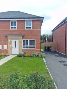 Comfy 3 bed home - 比斯顿