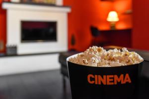 Downtown Oasis: Central Apartments with Cozy Charm