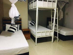 Aura City Hostel