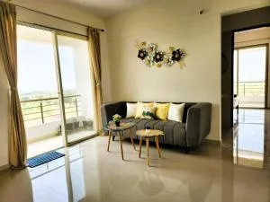 Trinity Stays Nashik - Mountain view apartment close to Sula - Gangāpur