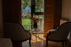 Casa A Chairiña y A Revolta