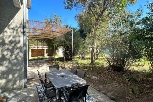 Appartements 027-Maison, 2chambres, jardin, parking, central : photos des chambres