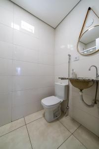 273 - Lindo apto 01 dormitório na Praia de Mariscal