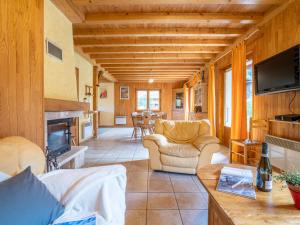 Chalet Chalet Mendiaux by Interhome