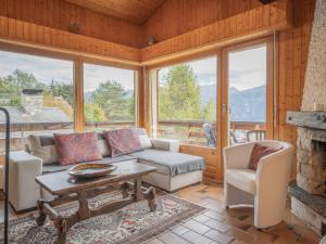 Apartment Beau Site No 21 by Interhome