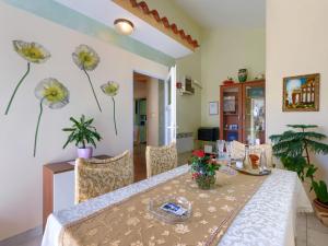 Holiday Home Nena by Interhome 