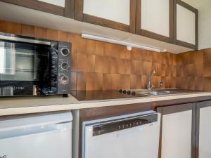 Apartment Le Prarion by Interhome