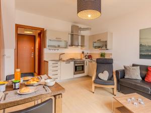 Apartment Lakeview Le Vele by Interhome