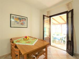 Apartment Oasis 1 by Interhome