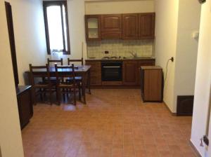 Apartment (4-5 Adults)