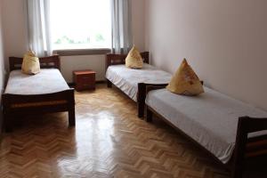 Triple Room with Shared Bathroom room in Bilia Parku Hotel