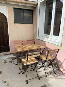 Maisons de vacances Maison de ville epernay avec grande terrasse : photos des chambres