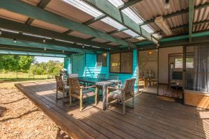 Blue House Surf Shack - Pet Friendly