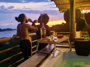 Casa Danisa Taganga con vista al mar, piscina, jacuzzi