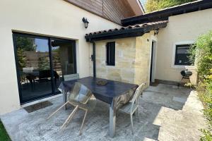 Maisons de vacances Cosy town house in Bordeaux stone : photos des chambres