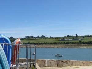 Maisons de vacances Holiday Home in Port Blanc by Sandy Beach : photos des chambres