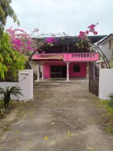 MODERN VILLAGE BANGLO HOMESTAy - Bandar Puncak Alam