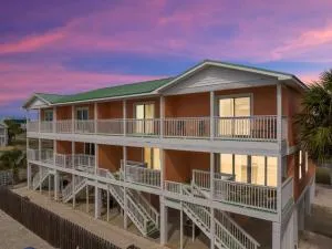 Sand Buckets Unit D, Ocean View Beach Townhouse - 墨西哥比奇