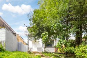 Luxury Boutique Studio London