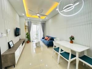 Căn Hộ 2 Phòng Ngủ (Two-Bedroom Apartment)