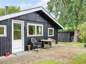 6 person holiday home in Idestrup-By Traum