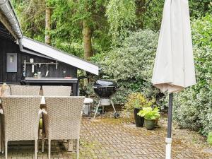 6 person holiday home in Idestrup-By Traum