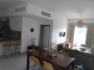 Hard Rock at Cana Pearl 1 by Unwind Properties