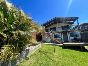 Ocean-View Retreat for Family Getaways Wollongong