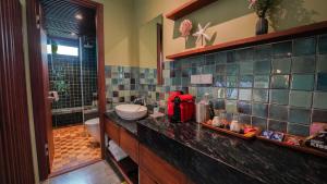 CHiEM HoiAn - The Beachside Boutique Hotel & Villa