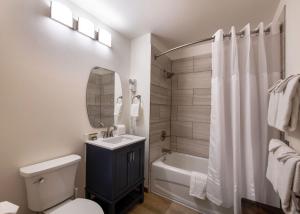 Zephyr Mountain Lodge - Premium Rated Condo 1701