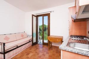 One-Bedroom Apartment (4 Adults)