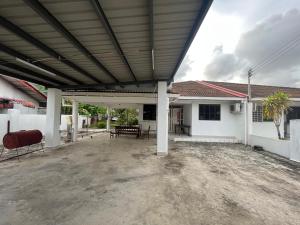 Joyful homestay Miri