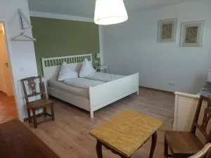 Landhauszimmer - Neumark