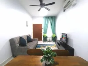 Rasyid Aideen Homestay - Kijal