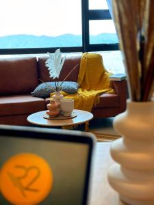 Sea&Pool View Stunning Homestay, Wifi, Netflix near Malls, Jetty, Convenient Stores