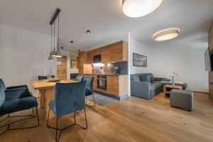 Two-Bedroom Apartment with Terrace room in Carpe Solem Mariapfarr by Alps Residence