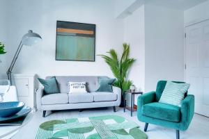 Modern 2 bedroom flat - 15 minutes to Liverpool