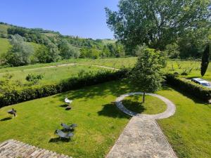 Villa with Garden View