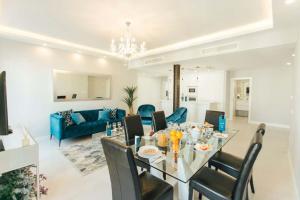 Modern and luxurious -3 Bdr 2Bth- Pastor y Landero - 4hvězdičkové hotely ve městě Sevilla